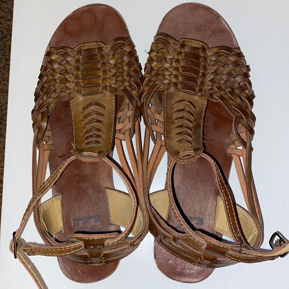 BillaBong Brown Strappy Sandals